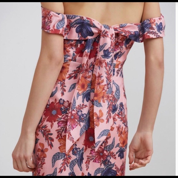 Finders Keepers Rhapsody Mermaid Linen Dress - Picture 3 of 3